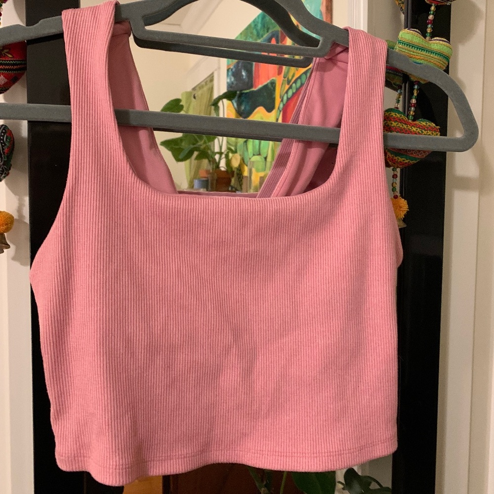 Like new, Alo yoga crop top square neck pink small